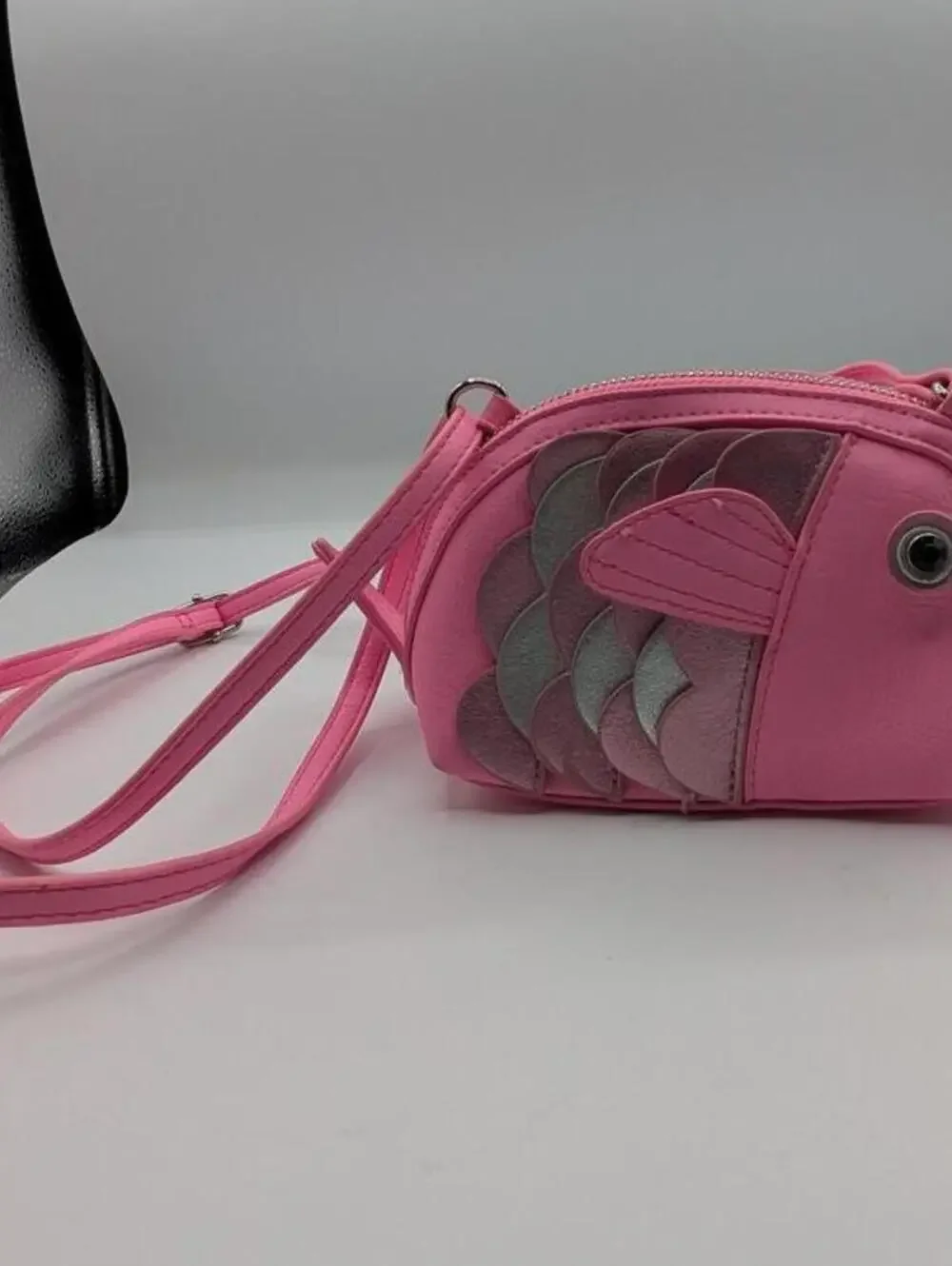 Unbranded Small $48 Pink Faux Leather Y2K Novelty Crossbody Bag